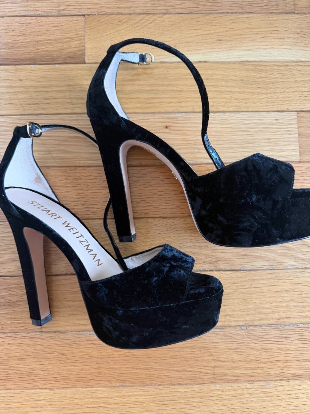 Stuart Weitzman Black Velvet High-Heeled Pumps